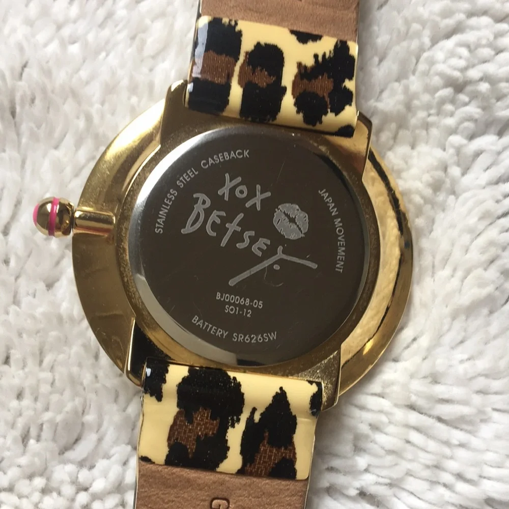 🐆Betsey Johnson EUC Large Floating Numbers Watch Animal Print🐆
